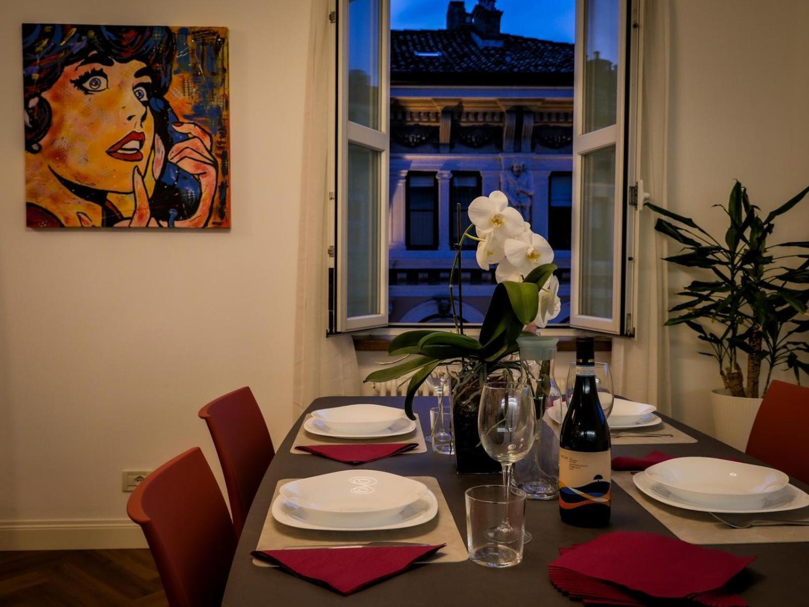 Casa Vacanze Trieste - Vista Piazza Unita المظهر الخارجي الصورة