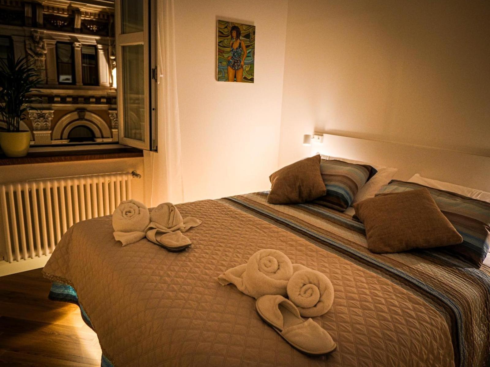 Casa Vacanze Trieste - Vista Piazza Unita المظهر الخارجي الصورة