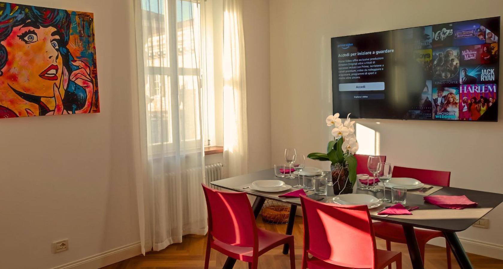 Casa Vacanze Trieste - Vista Piazza Unita المظهر الخارجي الصورة
