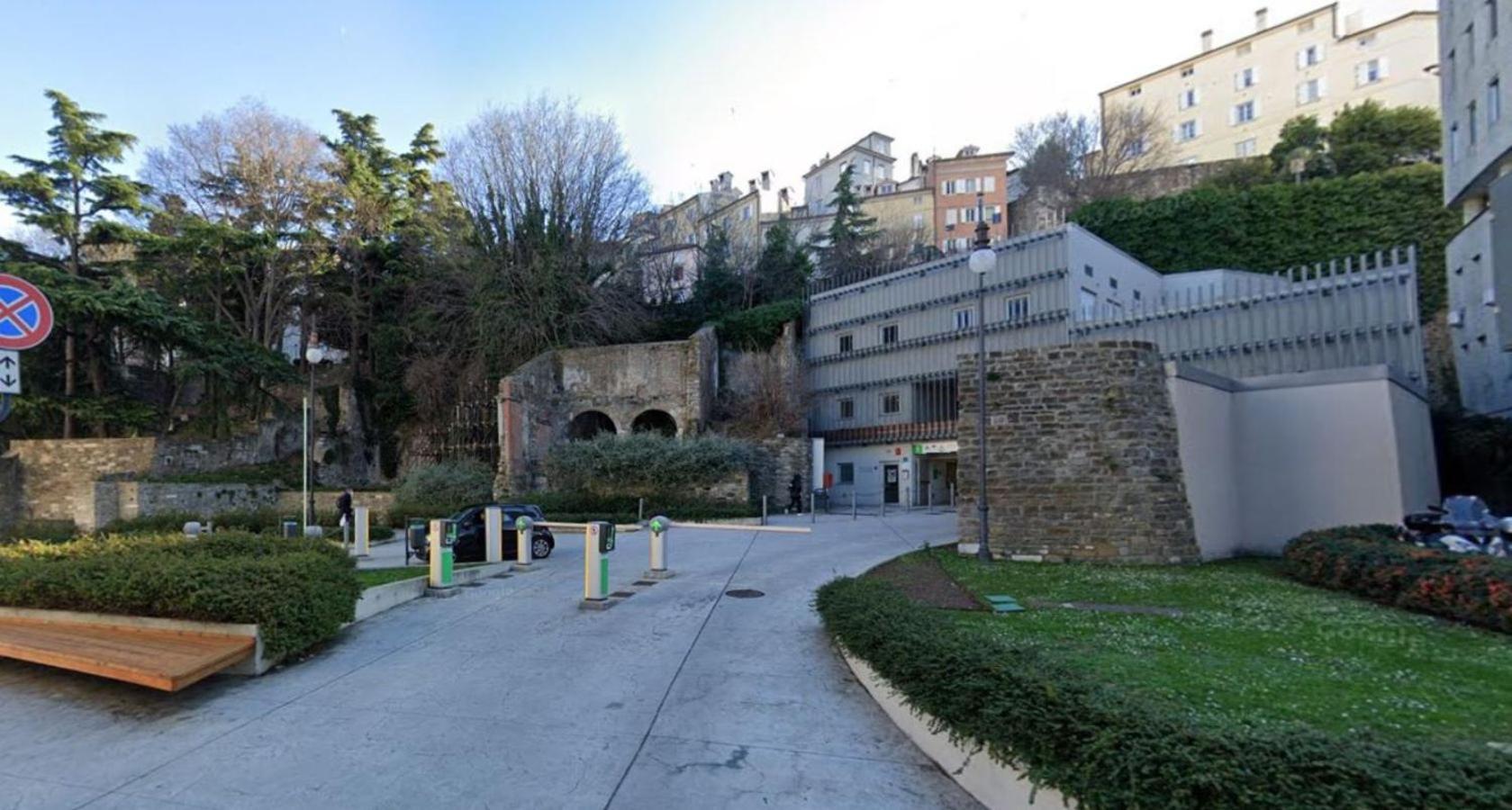 Casa Vacanze Trieste - Vista Piazza Unita المظهر الخارجي الصورة